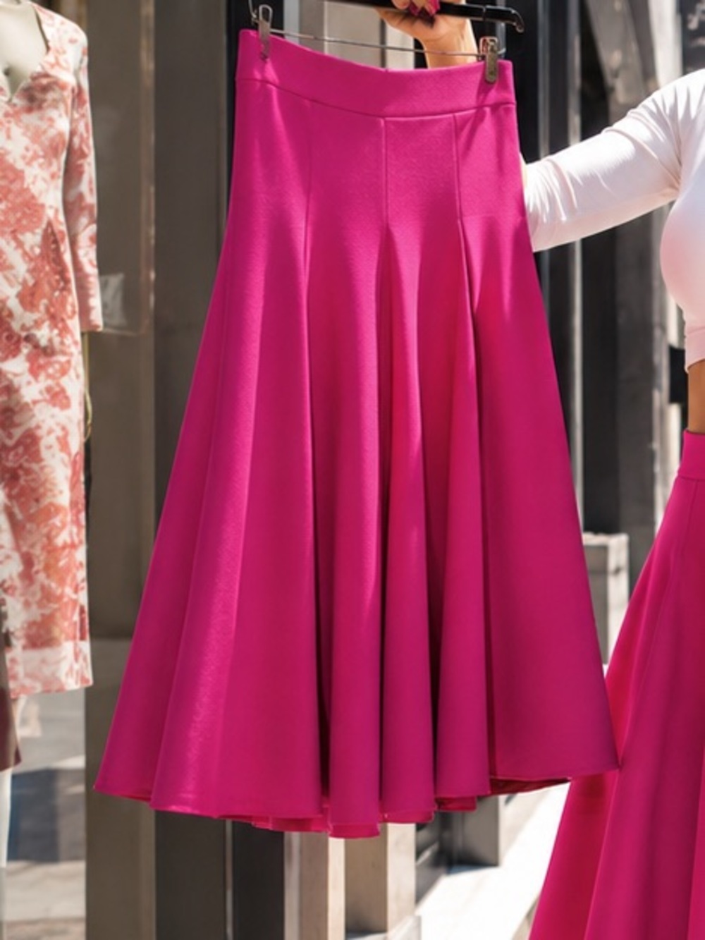Vicky Wayne  Elegant Pink Women's Skirt - Picture 10 of 11